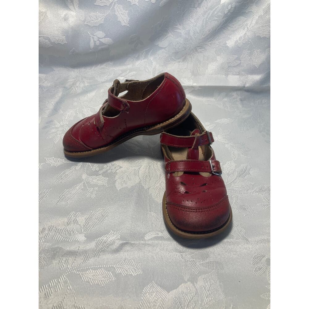 Vintage Stride Rite Red T-Strap Mary Jane Shoes Size 11 6.75” Buckles